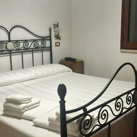 Alloggio per agriturismo Il Casale Società Agricola Semplice Di Barattini Pascucci Doriana E C Pergola