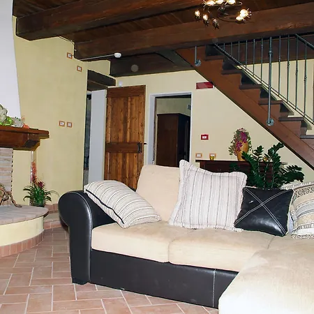 Alloggio per agriturismo Il Casale Società Agricola Semplice Di Barattini Pascucci Doriana E C *