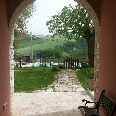 Il Casale Societa Agricola Semplice Di Barattini Pascucci Doriana E C Pergola