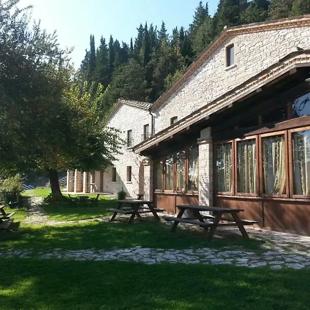 Il Casale Società Agricola Semplice Di Barattini Pascucci Doriana E C Alloggio per agriturismo Pergola