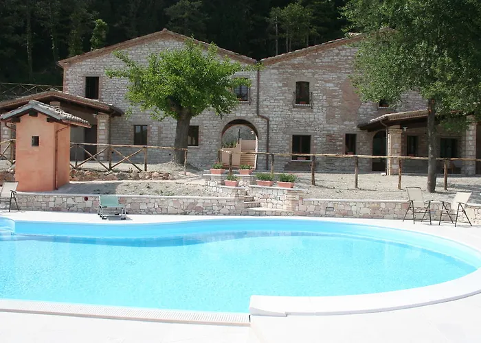 Alloggio per agriturismo Il Casale Società Agricola Semplice Di Barattini Pascucci Doriana E C Pergola